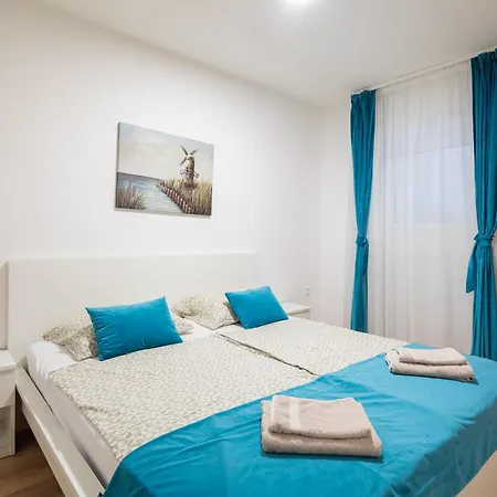 Apartament Magnolia Center 2 Makarska