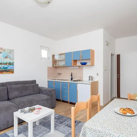 Magnolia Center 2 Apartment Makarska